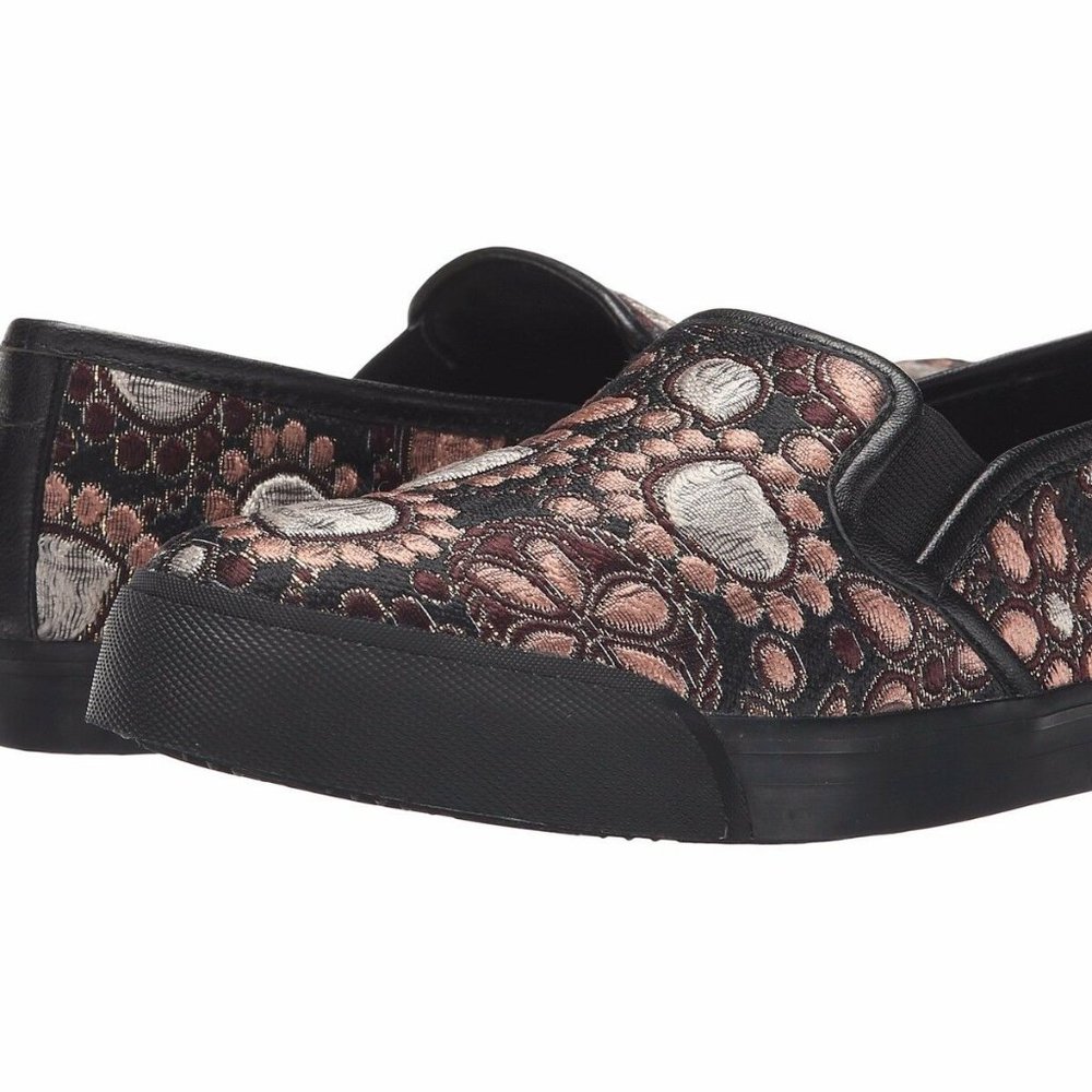 Alice + Olivia piper pink/gold Jacquard slip ons 9.5b.